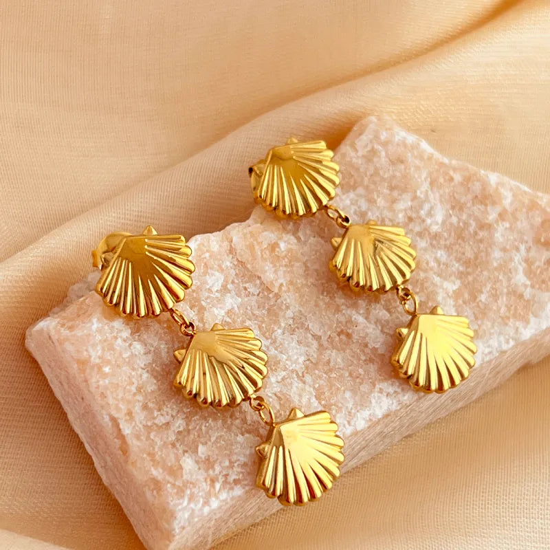 dylan shell earrings