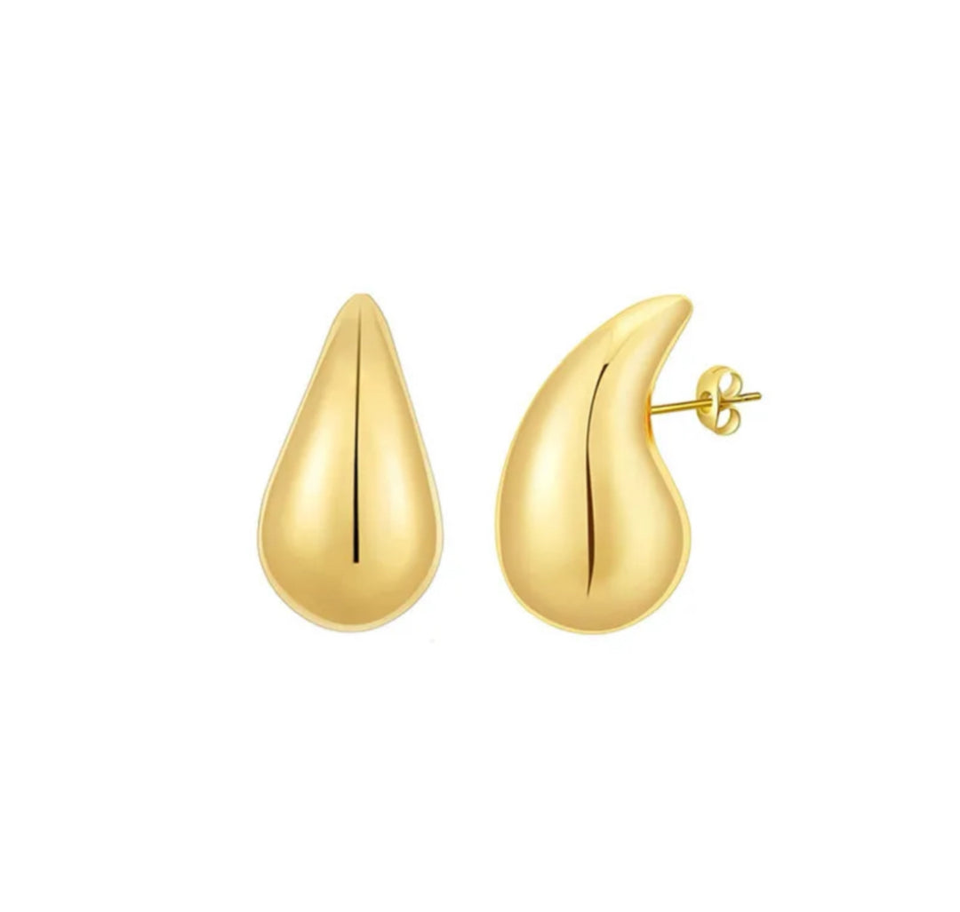 Claire Earrings