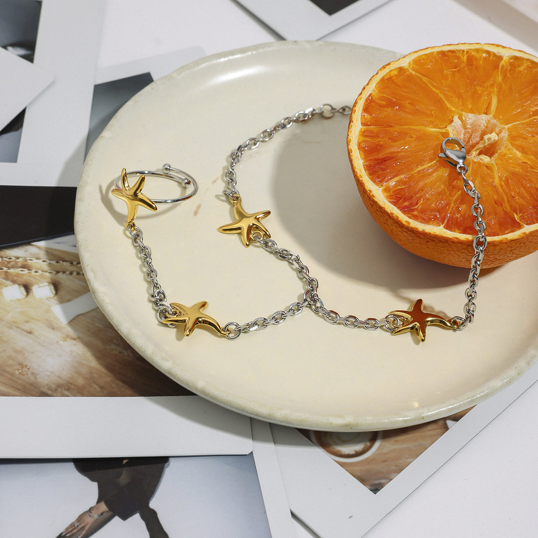 Starla hand chain