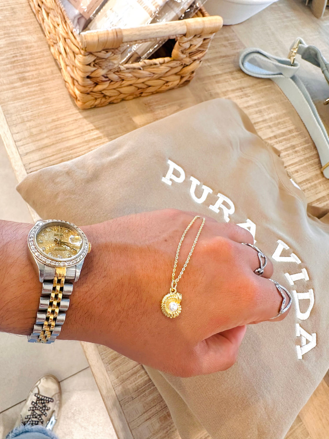 pura vida necklace