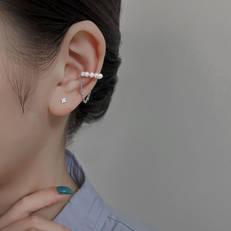 ANNIE Pearl Ear Cuff